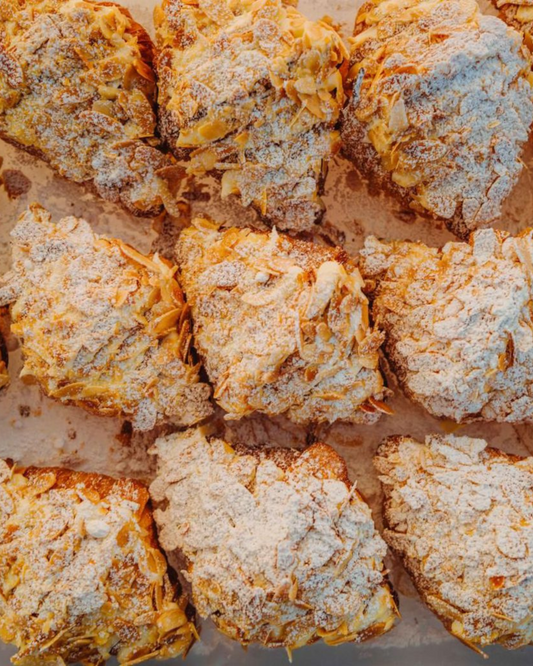 Croissant Almond