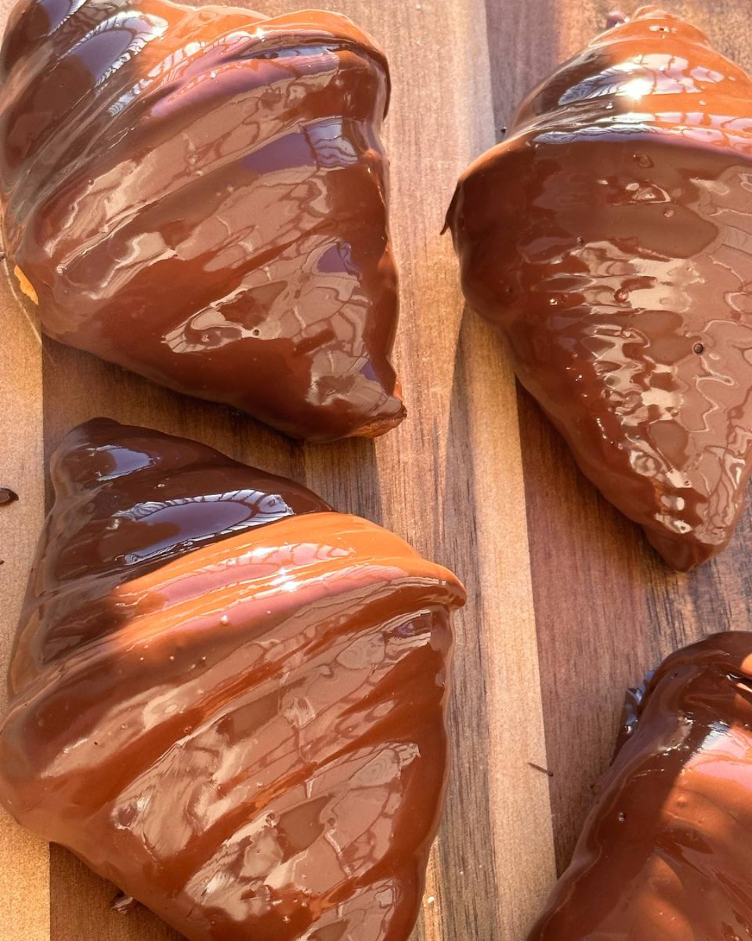 Croissant Chocolate Topping
