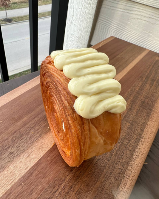 Croissant Roll White Chocolate