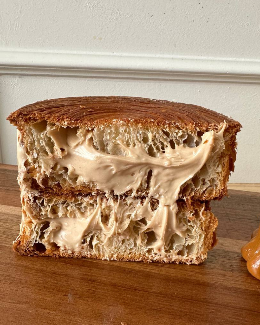 Croissant Roll Hazelnut White