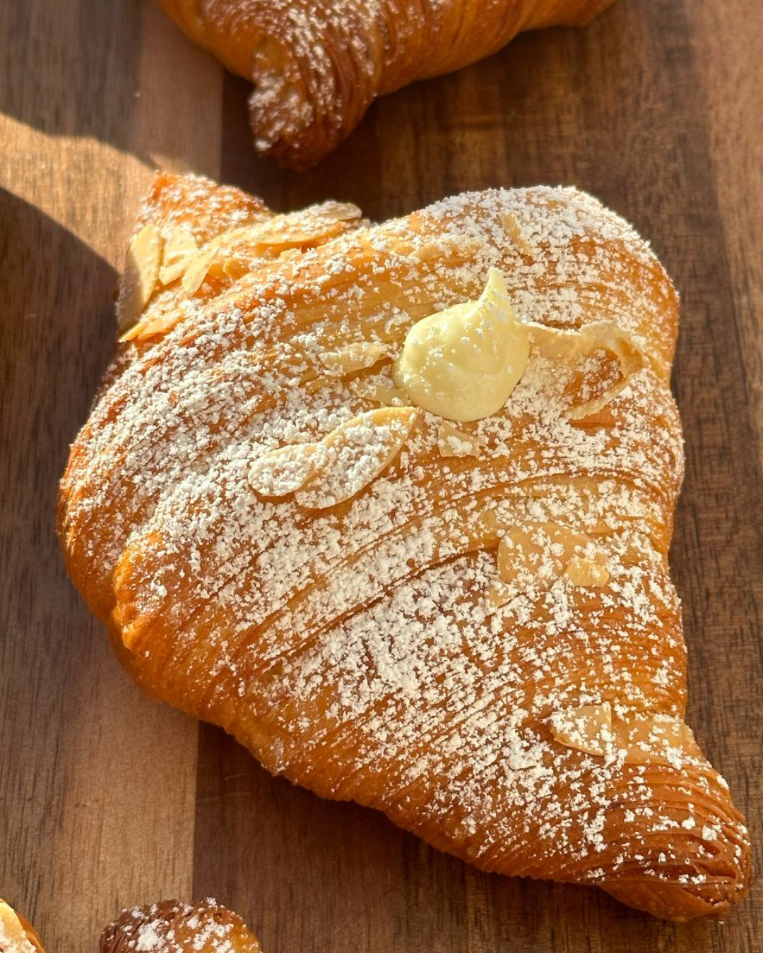 Croissant Almond
