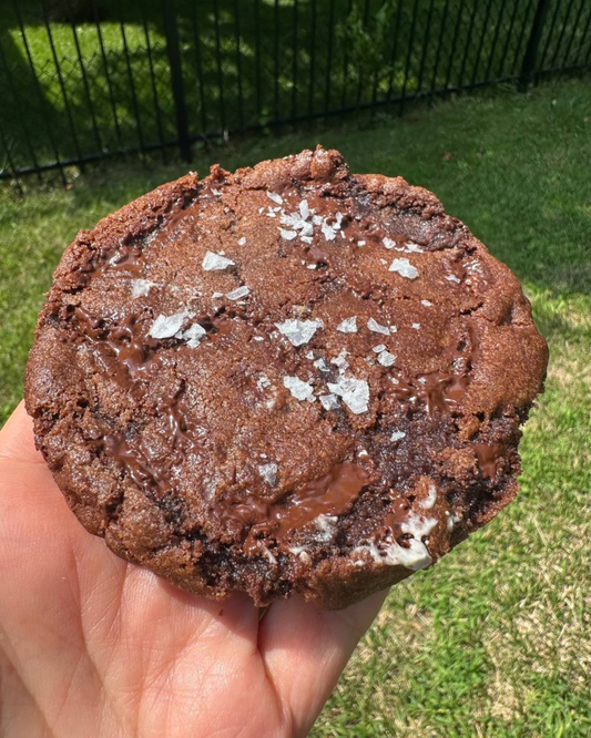 Chocolate Maldon Cookie