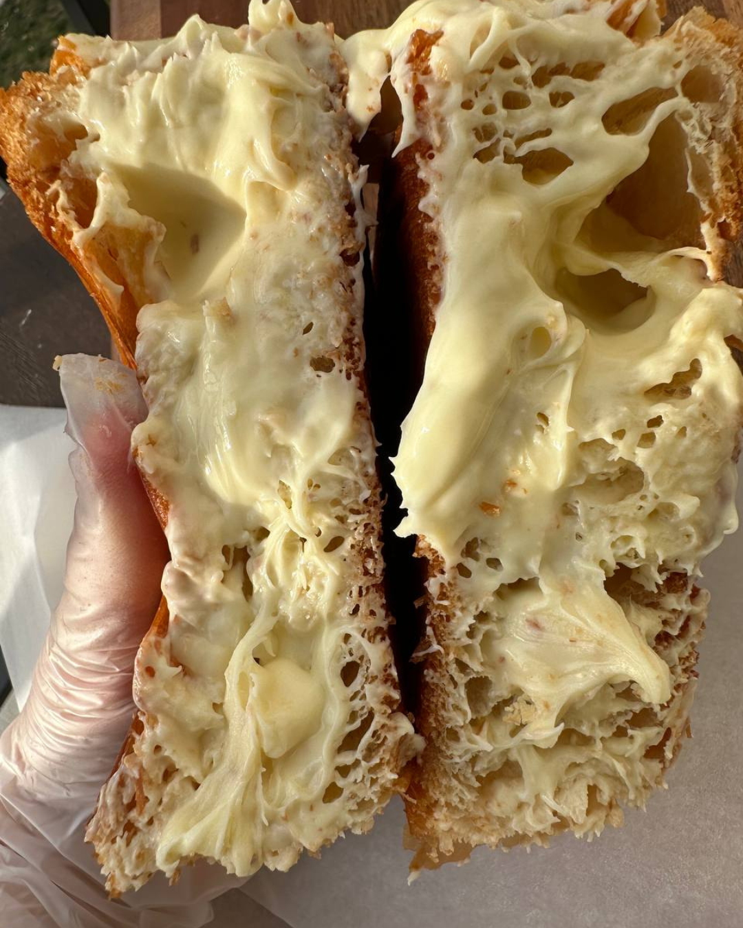 Croissant Roll White Chocolate