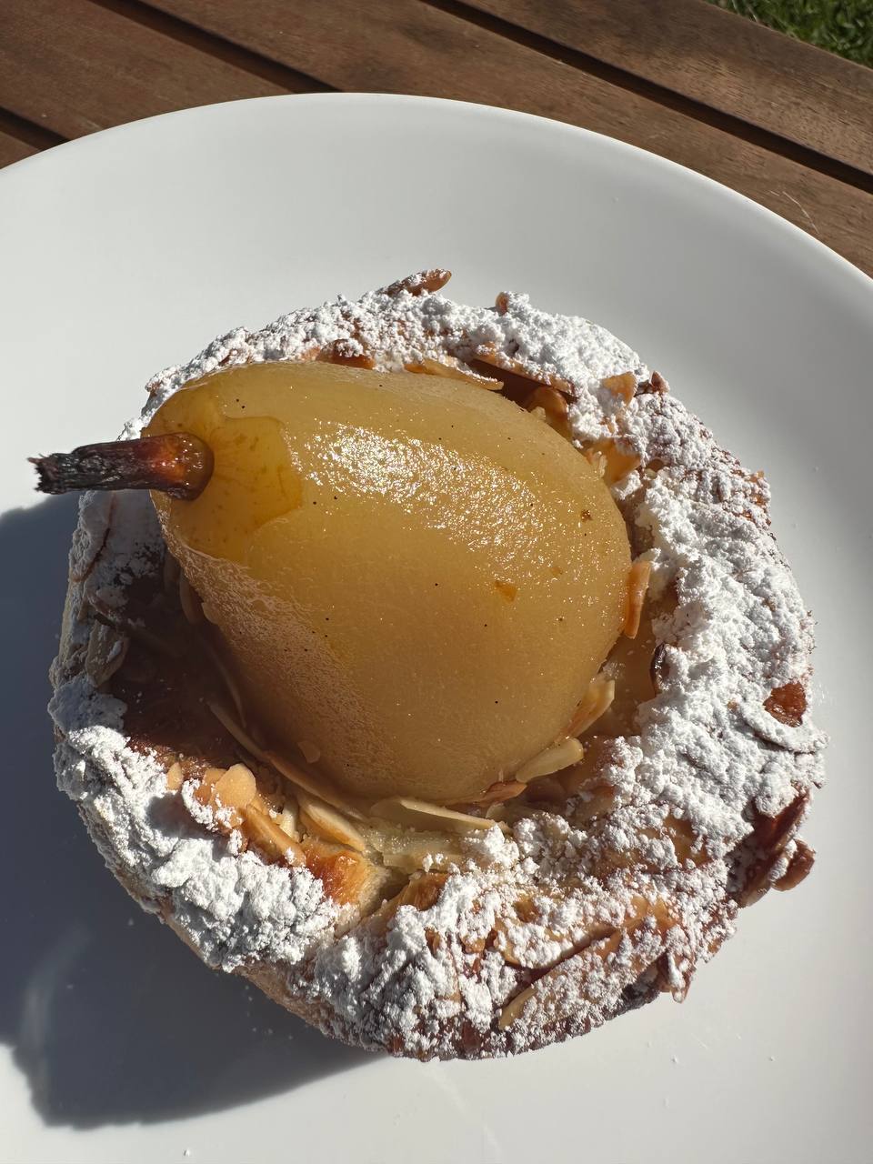 Croissant Basquet Pears